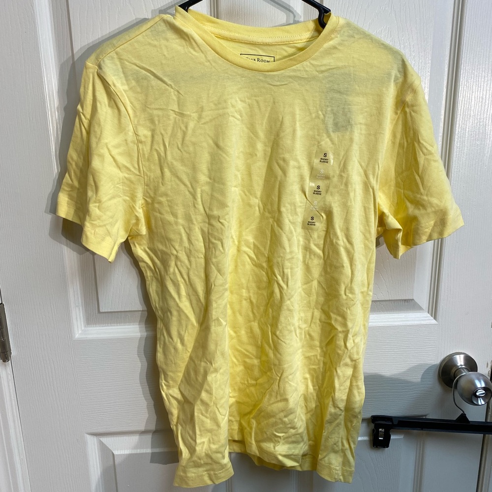 NWT Club Room Yellow Tshirt - Picture 2 of 5